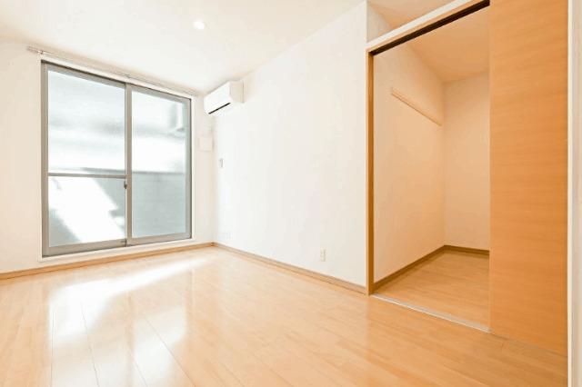 福岡市東区筥松アパート リビング