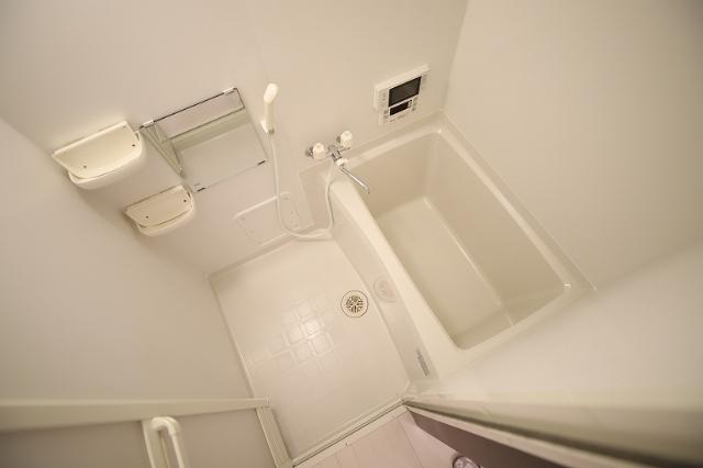 福岡市西区内浜アパート バス／シャワー