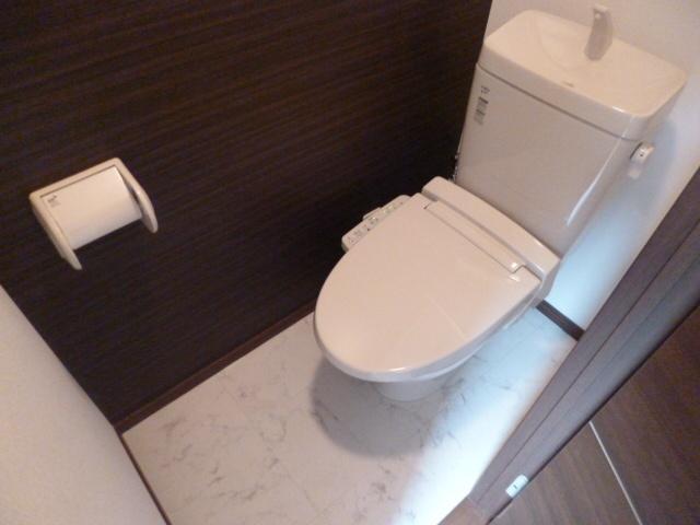 福岡市西区愛宕アパート トイレ