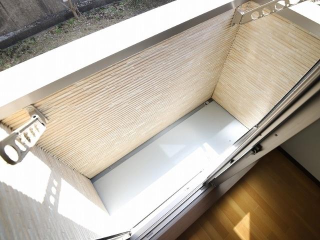 福岡市西区愛宕アパート バルコニー