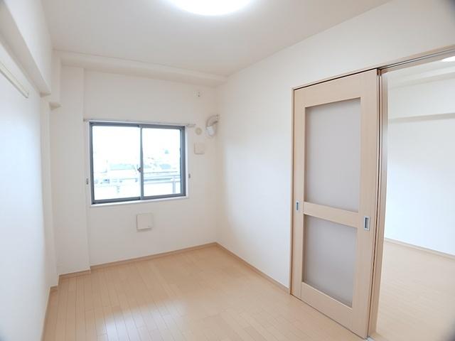 プレステージ空港東（608） 室内