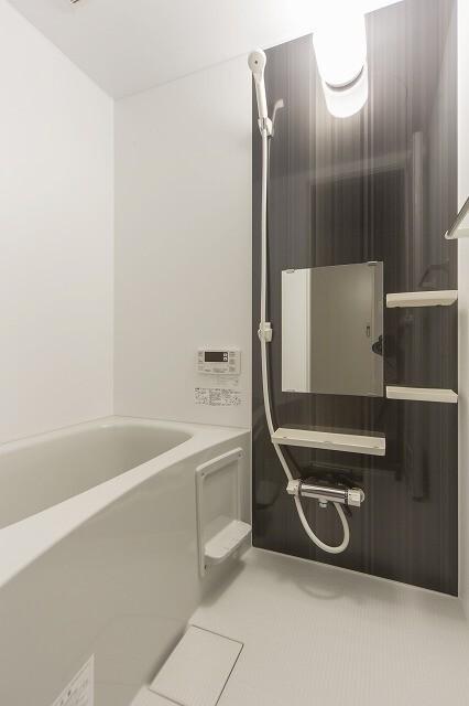 福岡市南区井尻アパート バス／シャワー
