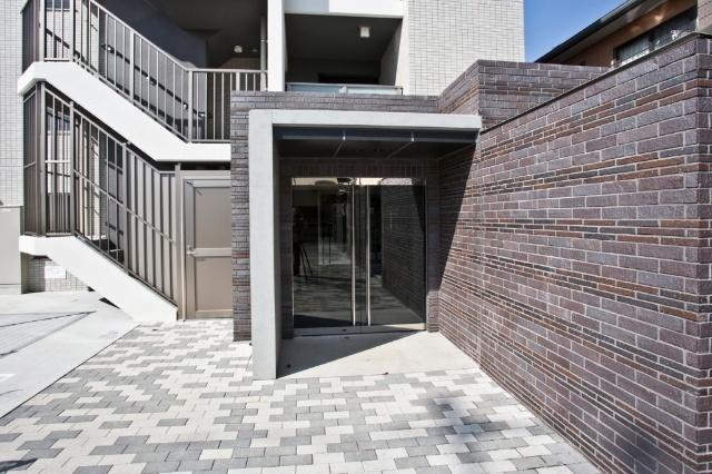 福岡市南区井尻マンション エントランス