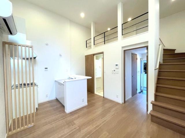 福岡市早良区野芥アパート リビング