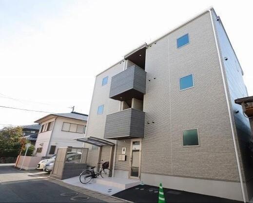 福岡市博多区諸岡アパート エントランス