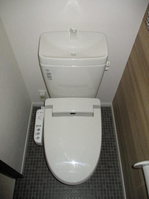 福岡市中央区谷アパート トイレ