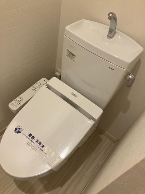 福岡市博多区美野島アパート トイレ