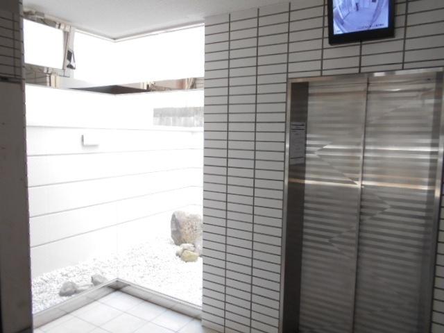 福岡市中央区白金マンション ロビー