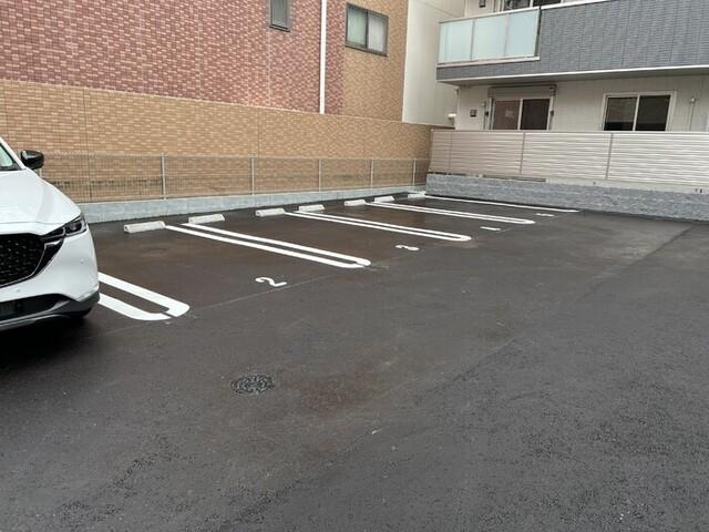 ティエード九大病院前（101） 駐車場