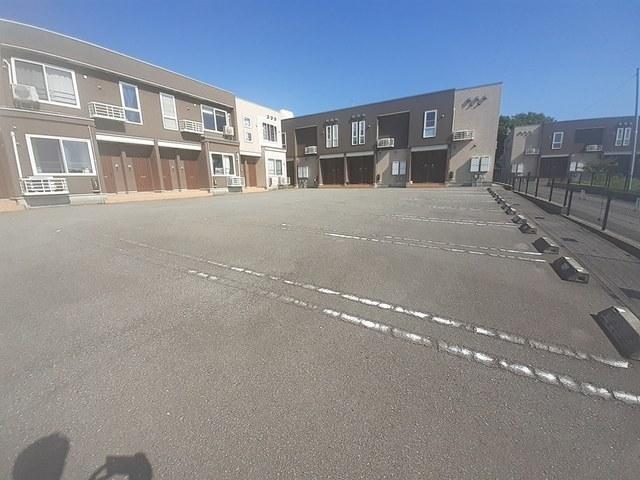 ヴァンベール　Ⅱ（101） 駐車場