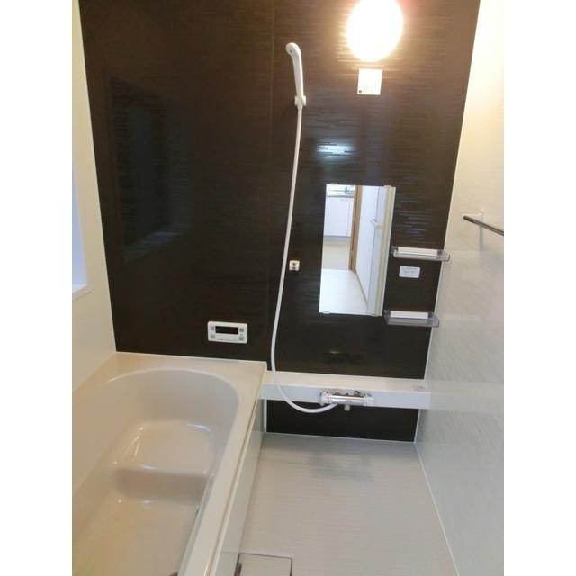 山中温泉下谷町借家（1） バス／シャワー