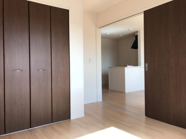 サンフルズ 室内