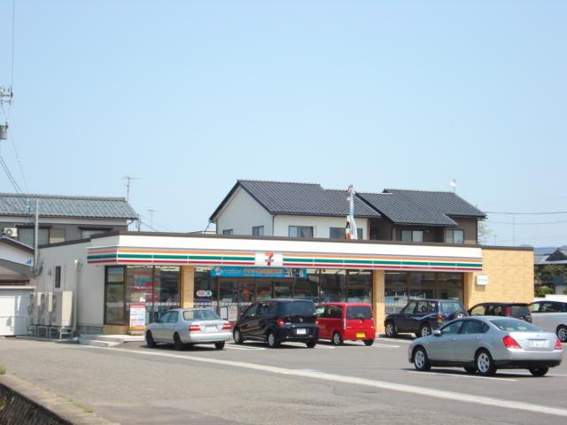 セブンイレブン丸岡インター店（コンビニ）：310m