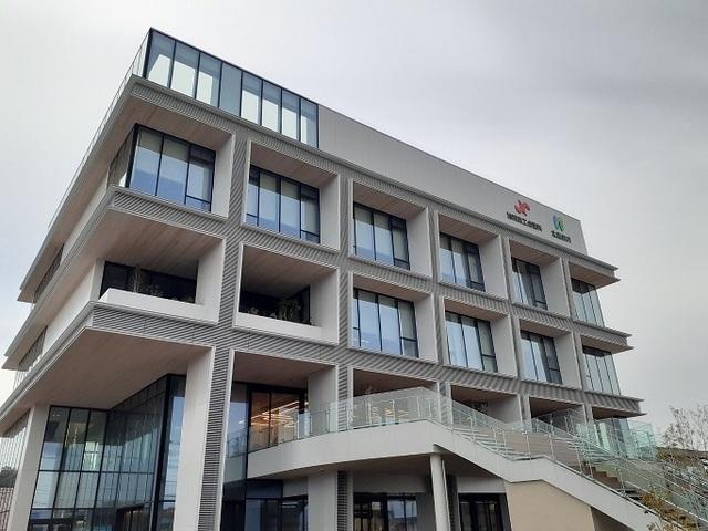 北國銀行クロスガーデン加賀：1300m