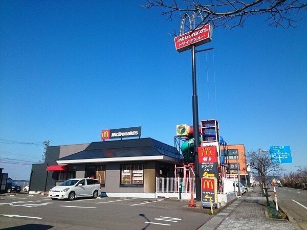 マクドナルド ８号線丸岡店：1200m