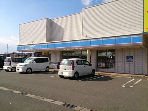 ローソン 春江江留店：600m