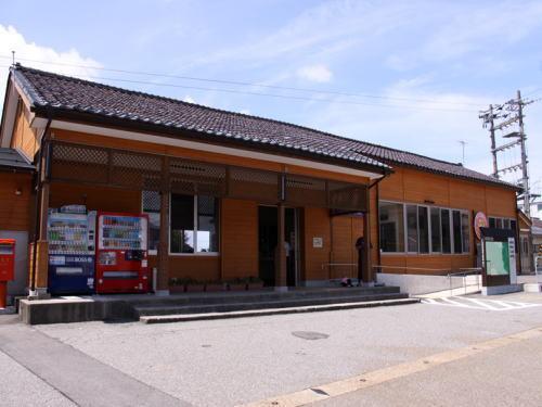 ＪＲ 丸岡駅：750m