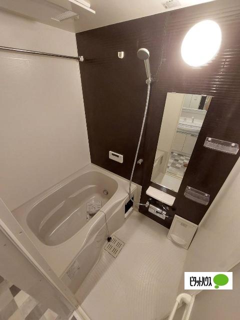 京都市南区東九条北松ノ木町マンション バス／シャワー