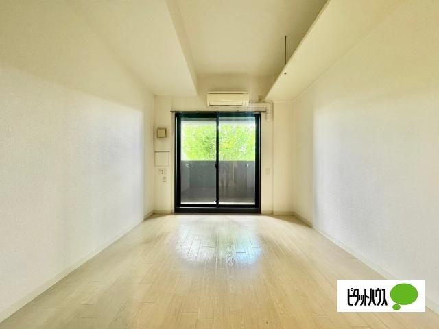 京都市南区九条町マンション リビング