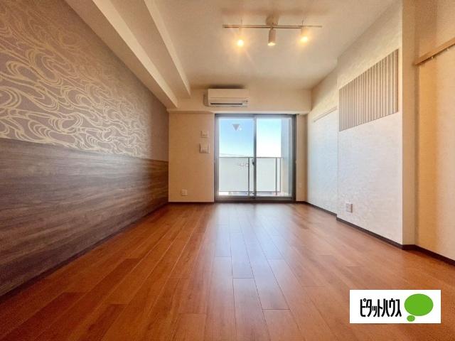 ラグゼナ梅小路京都西 リビング