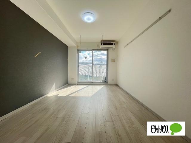 京都市下京区西七条御領町マンション リビング