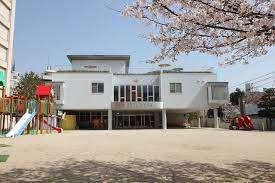 高倉幼稚園：204m
