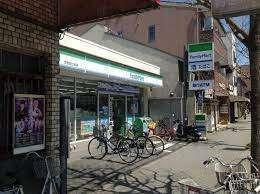 ファミリーマート京都西七条店：456m