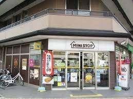 ミニストップ京都東寺前店：99m