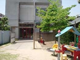 春日幼稚園：208m