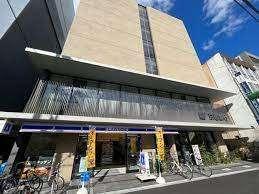 ローソン西院西店：40m
