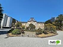 京都府庁：748m