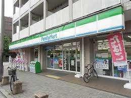 ファミリーマート出町店：106m