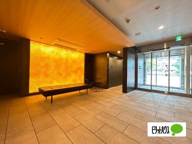 ソルレヴェンテ堀川高辻 ロビー