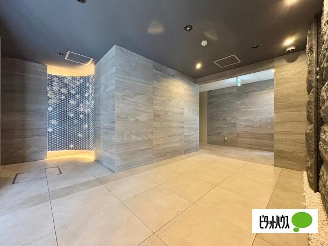 京都市南区東九条北松ノ木町マンション ロビー