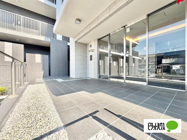 アライズ西院 エントランス