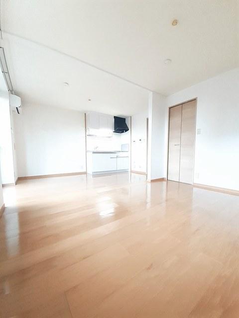 メゾンジャルダン黒嶋Ｂ（101） 室内