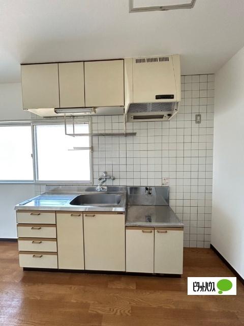 apartment 観音寺町甲