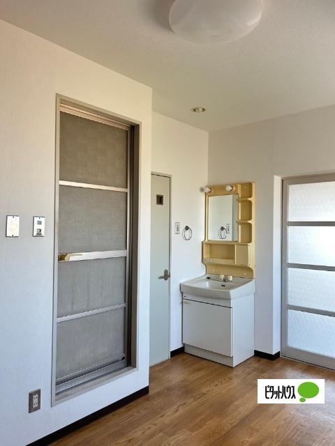 apartment 観音寺町甲