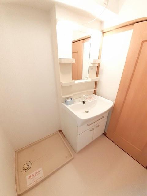 apartment 三本松町１丁目
