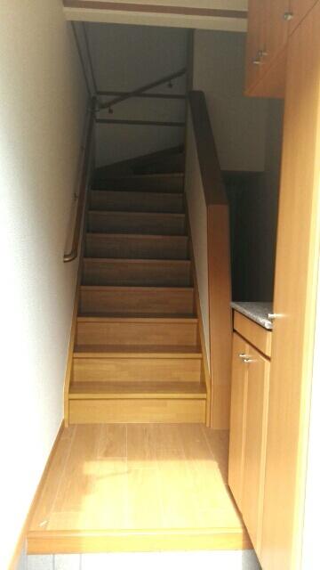 apartment 三本松町１丁目