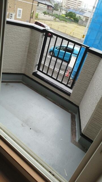 apartment 三本松町１丁目