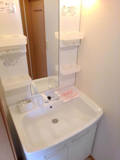 apartment 高瀬町　上高瀬