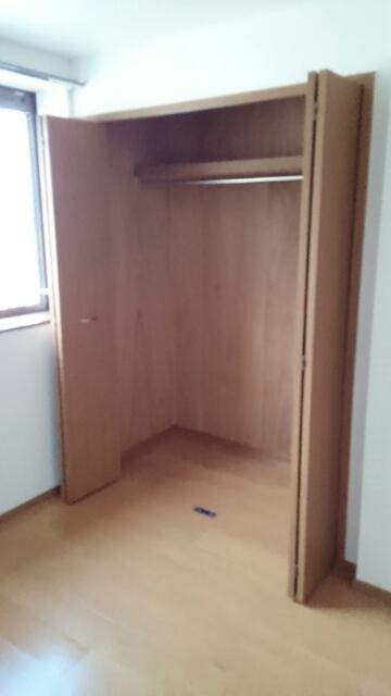 apartment 高瀬町新名