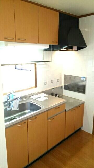 apartment 高瀬町新名