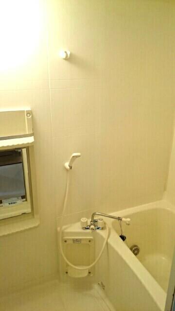 apartment 高瀬町新名