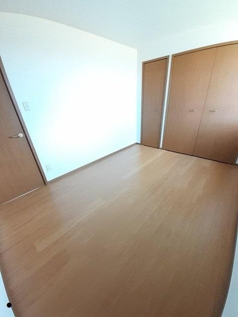 apartment 茂木町１丁目