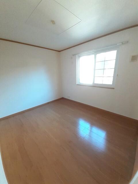 apartment 八幡町３丁目