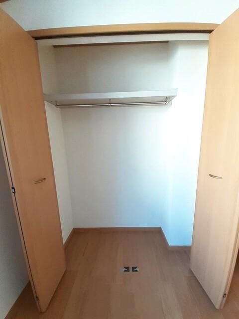 apartment 八幡町３丁目