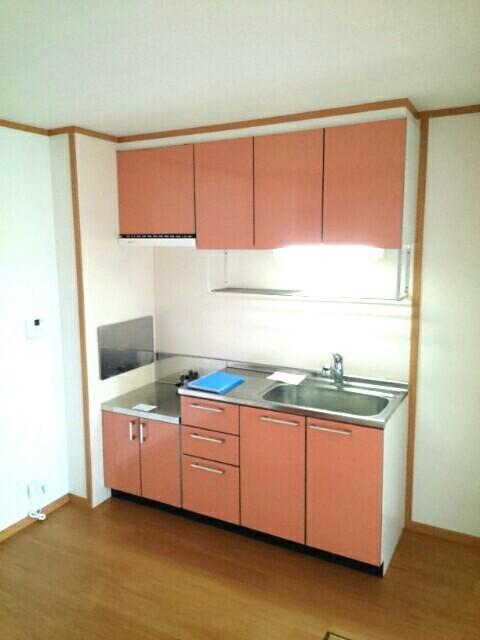 apartment 三野町下高瀬