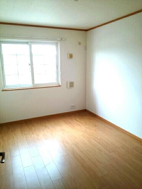 apartment 三野町下高瀬